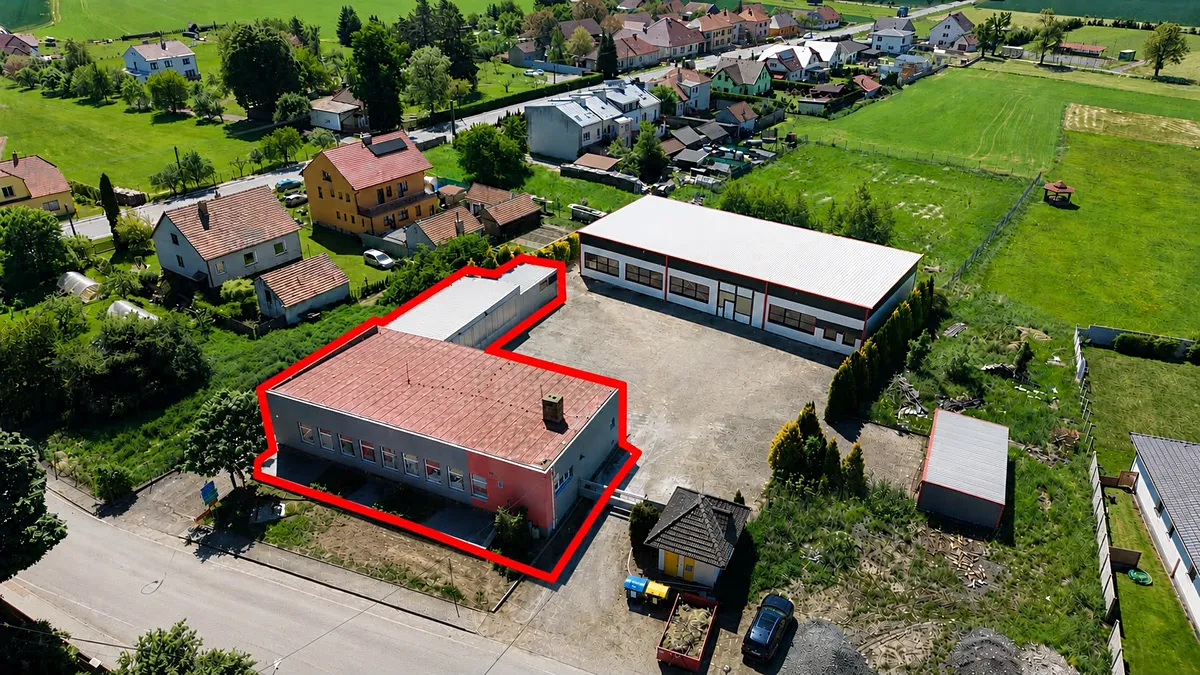 Pronájem skladového prostoru 525 m²